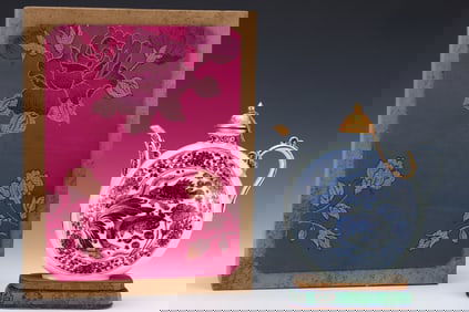 An Exquisite Blue and White Cover with Gold Hornwort Pattern Pot