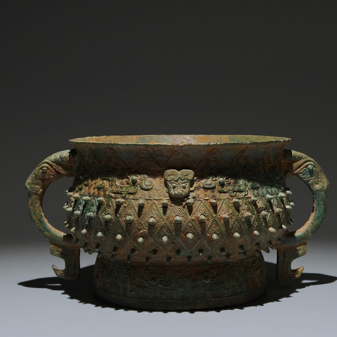 An Archaic Bronze Beast-Face Pattern Double-Ears Jar (1 of 9)
