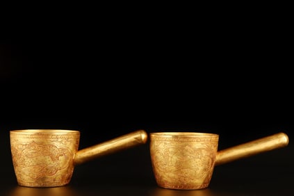 A Pair of Huge Gilt Bronze Flower and Deer Pattern Ornaments