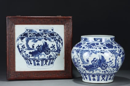 An Exquisite Blue and White Figure and Story Pattern Jar