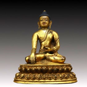 A Solemn Gilt Bronze Statue of Sakyamuni