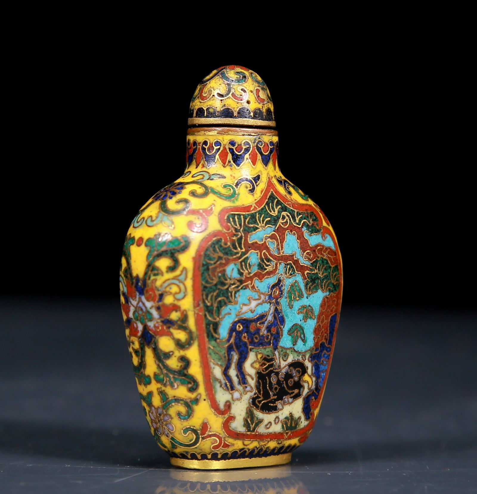 An Exquisite Cloisonne Crane and Deer Pattern Snuff Bottle - 3