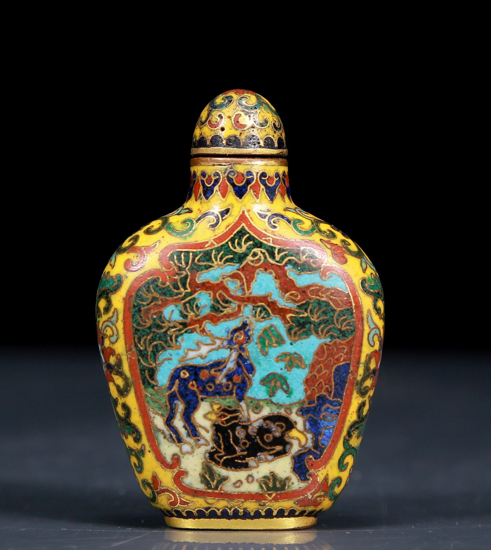 An Exquisite Cloisonne Crane and Deer Pattern Snuff Bottle - 4