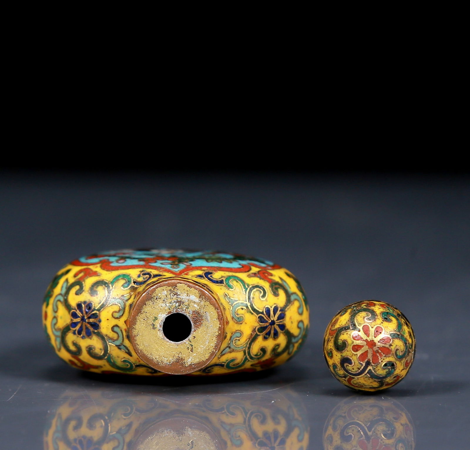 An Exquisite Cloisonne Crane and Deer Pattern Snuff Bottle - 5