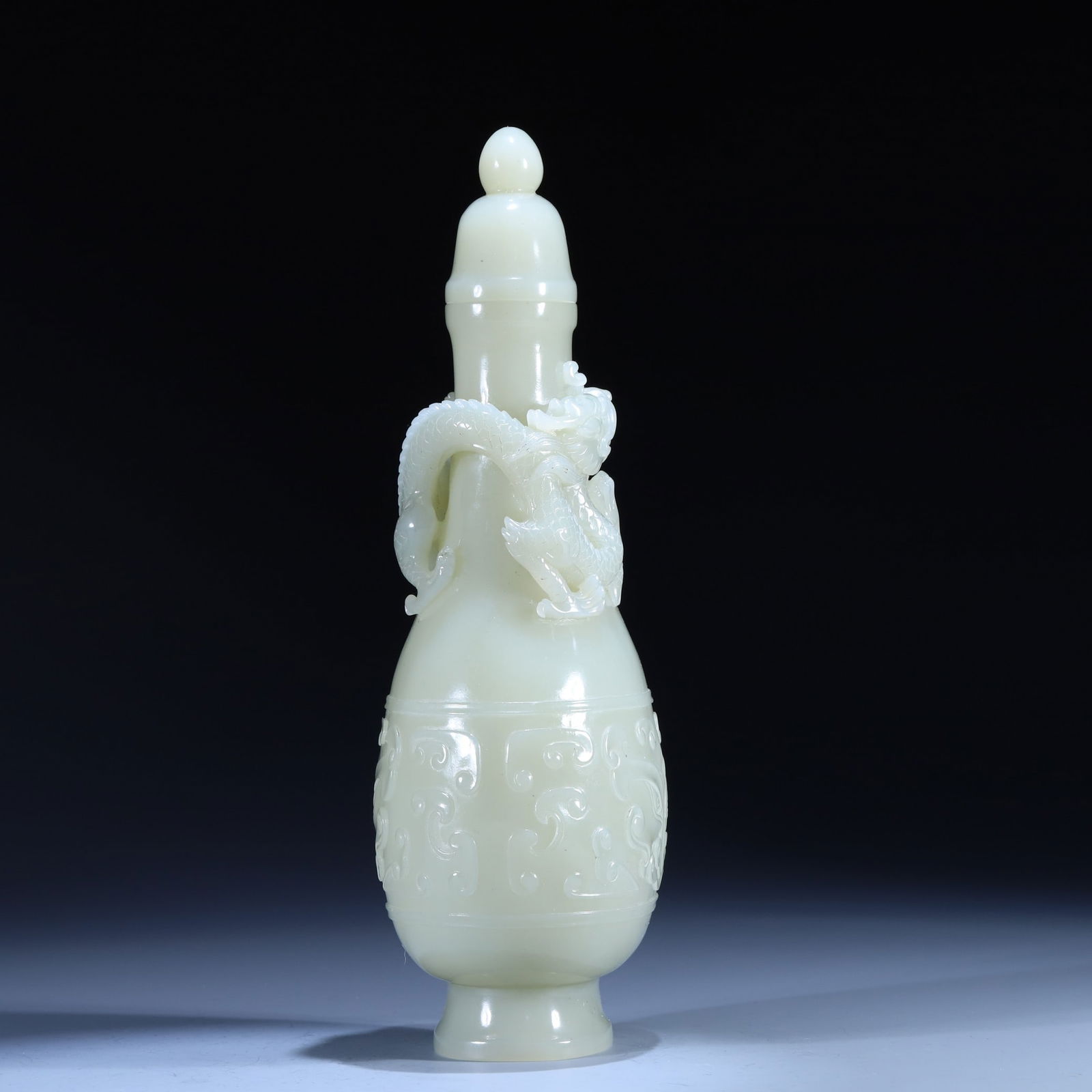 An Exquisite White Jade Beast-Face and Dragon Pattern Bottle - 4