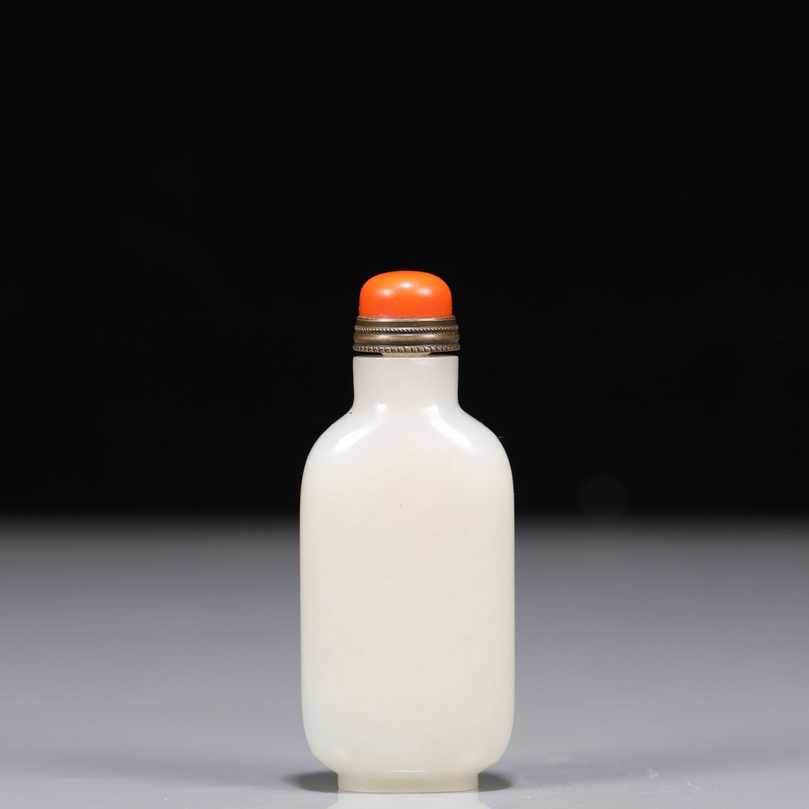 An Exquisite White Jade Snuff Bottle, Inlaid Gems (1 of 7)