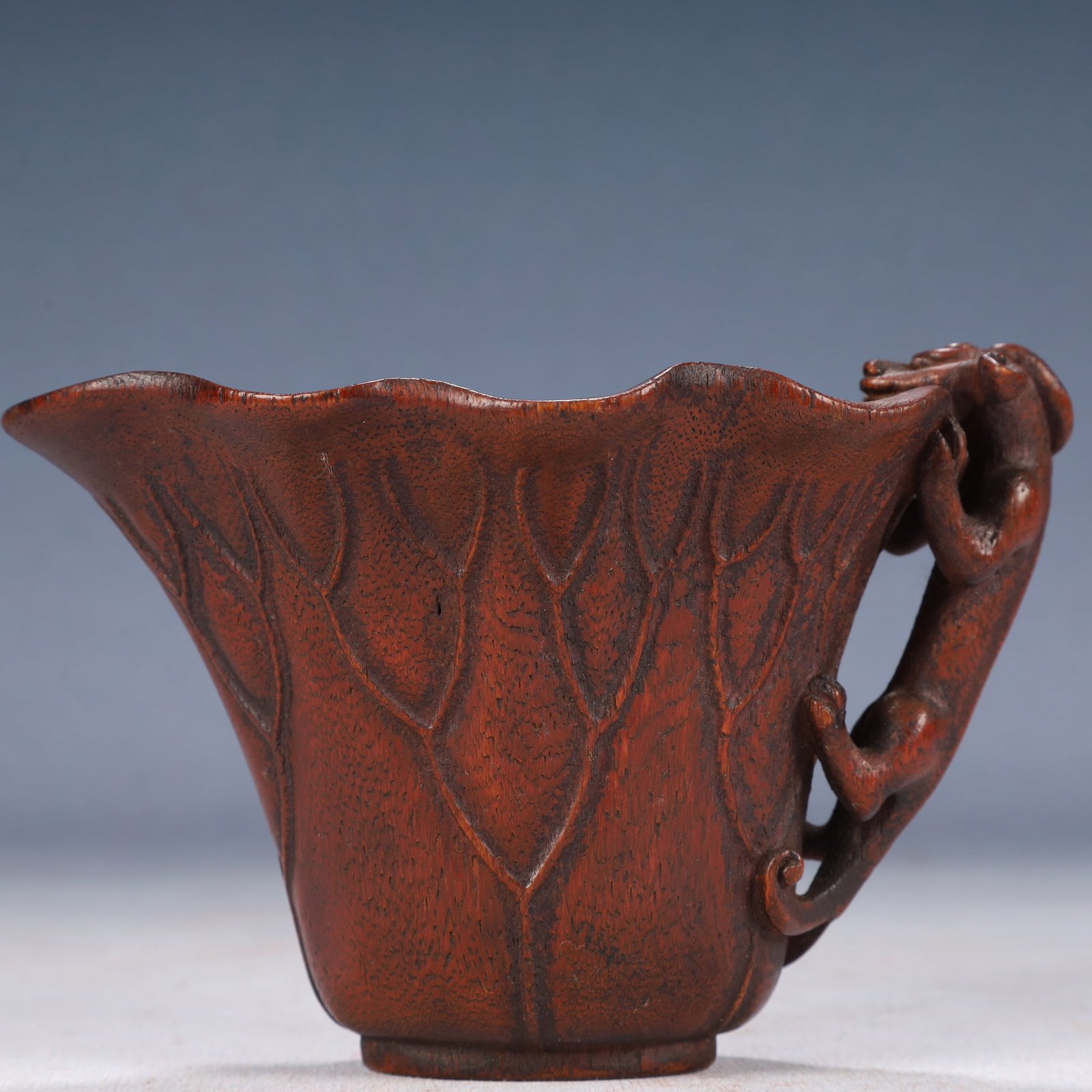An Exquisite Eaglewood Chi-Dragon Pattern Cup (1 of 9)