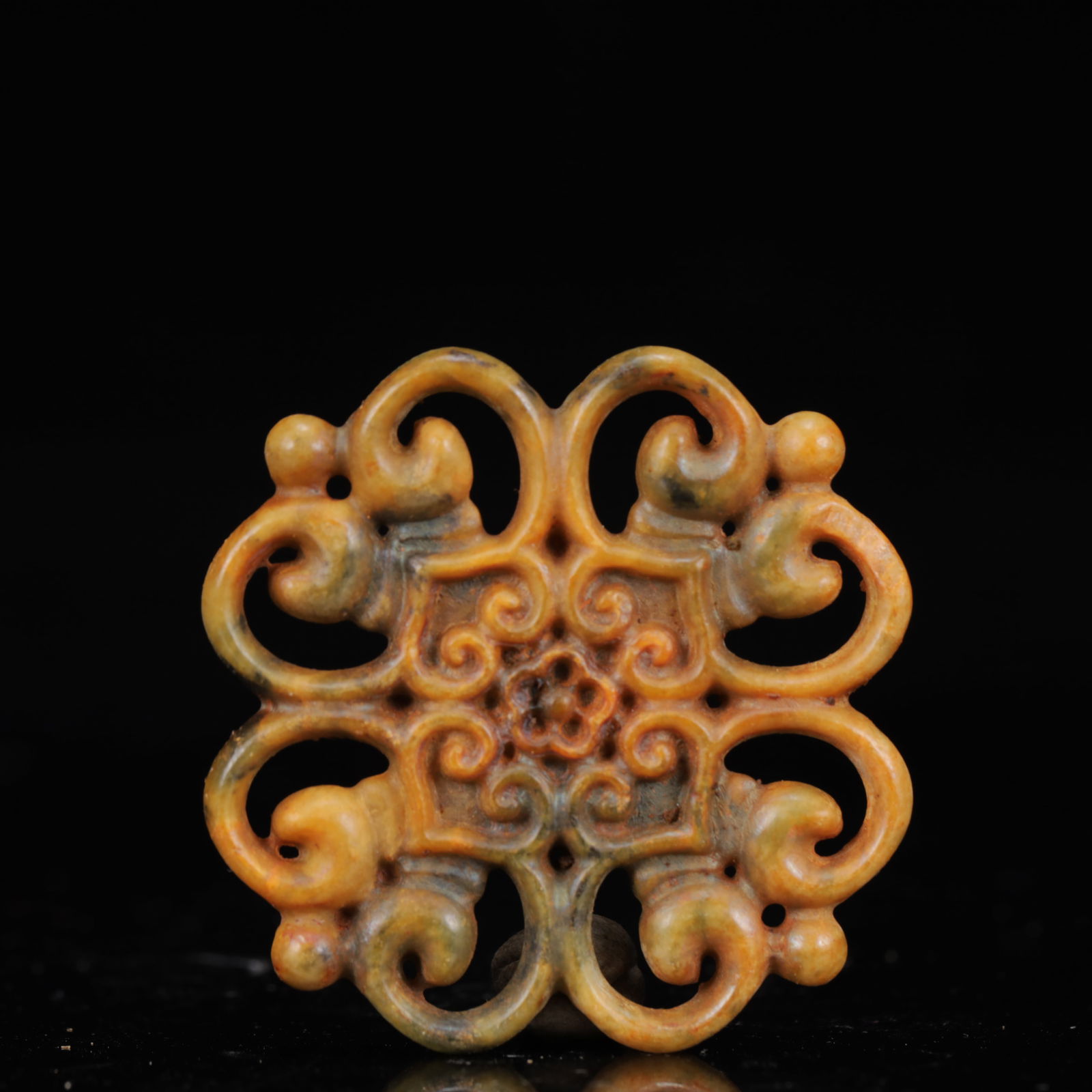 An Archaic Hongshan Culture Yellow Jade Pendant (1 of 4)