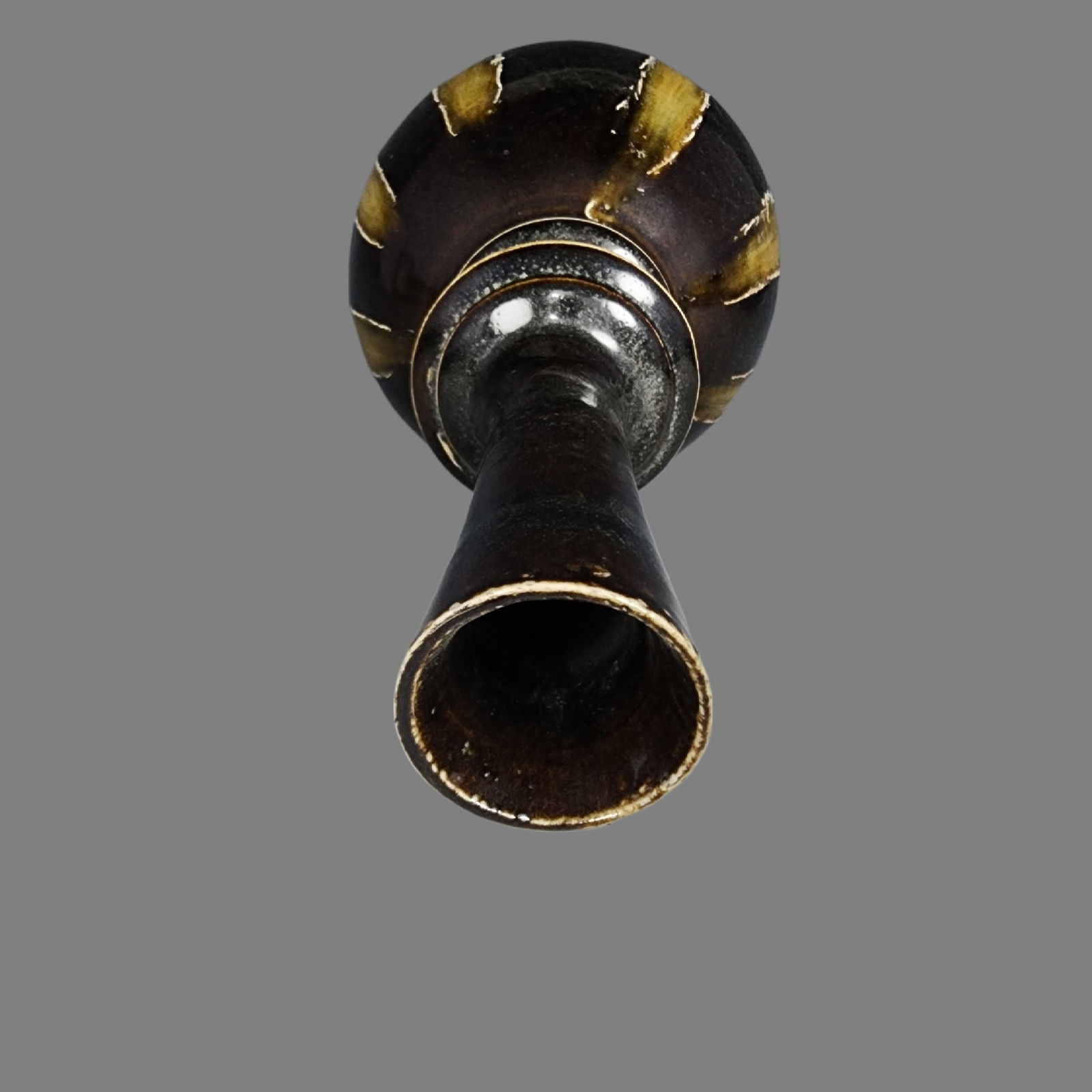 An Exquisite Ding yao Vase - 3