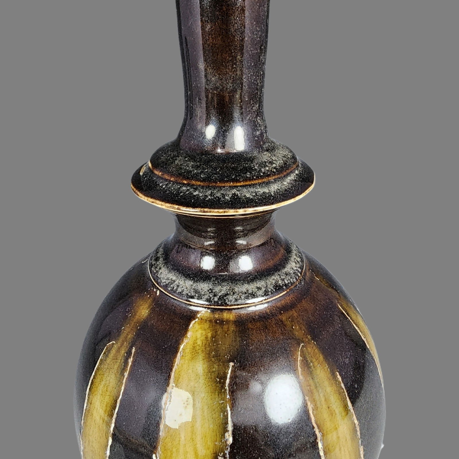 An Exquisite Ding yao Vase - 5