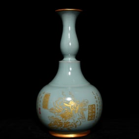 A Huge Ru yao Gilt Character and Story Pattern Vase