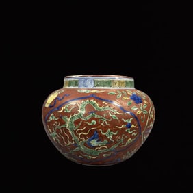 An Exquisite Blue and White Red Ground Flower and Dragon Pattern Jar