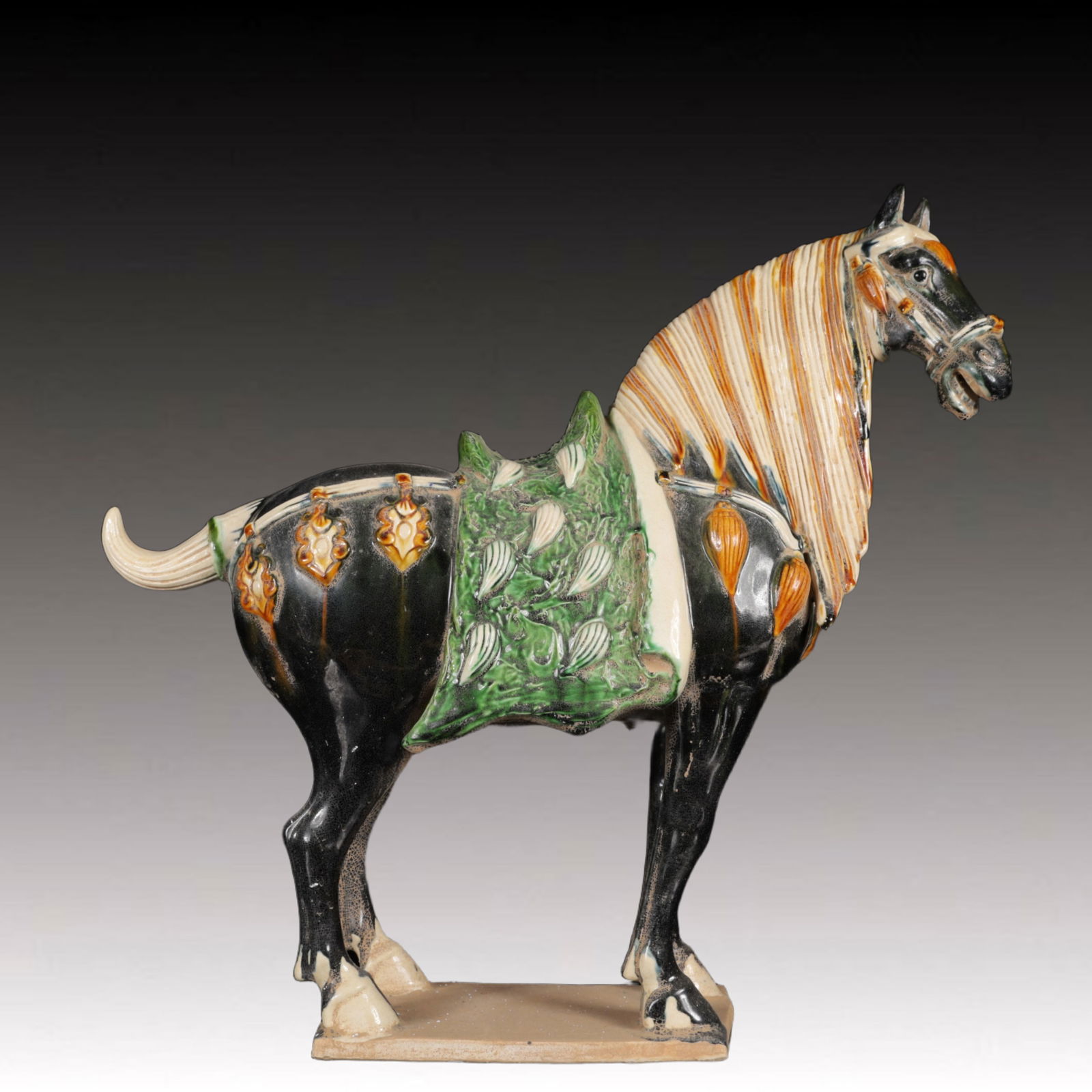 A Rare Tang Tri-Color Glazed Pottery Horse Ornaments (1 of 12)