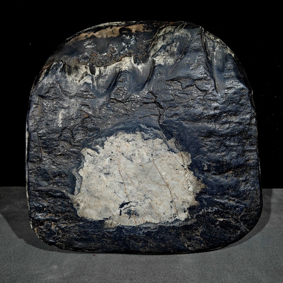 An Exquisite Landscape Pattern Inkstone - 3