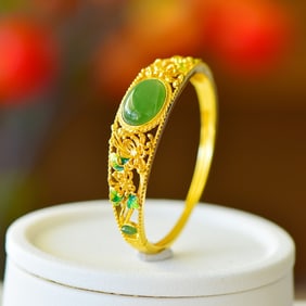 An Exquisite Sterling Silver-Gold Plated Inlaid Jasper Enamel Bracelet