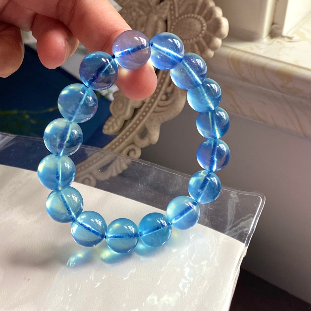 An Exquisite Aquamarine Bracelets - 4