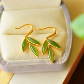 A Pair of Exquisite Sterling Silver-Gold Plated Inlaid Jasper Earrings,Inlaid Diamond