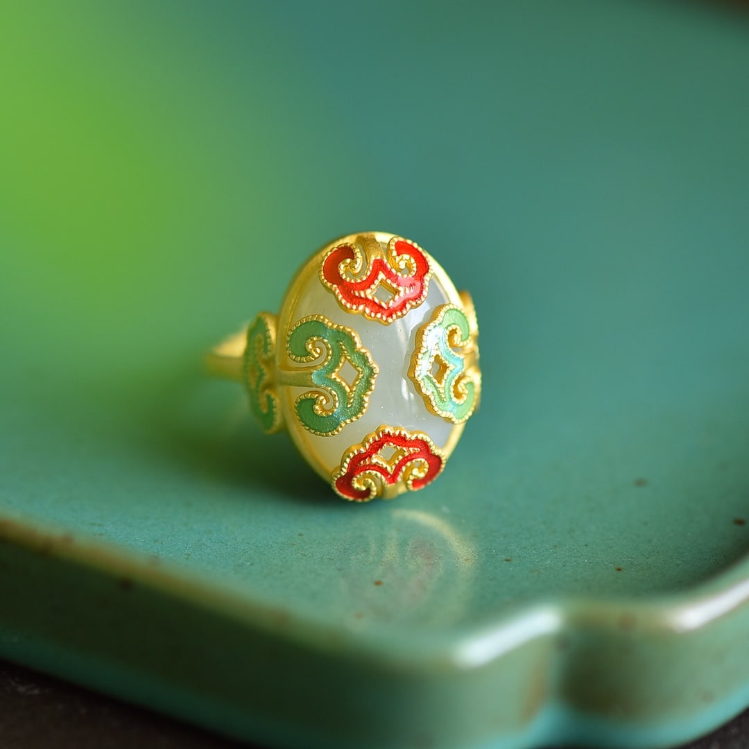 An Exquisite Sterling Silver-Gold Plated Inlaid White Jade Enamel Ring: An Exquisite Sterling Silver-Gold Plated Inlaid White Jade Enamel Ring 纯银镀金镶白玉珐琅戒指