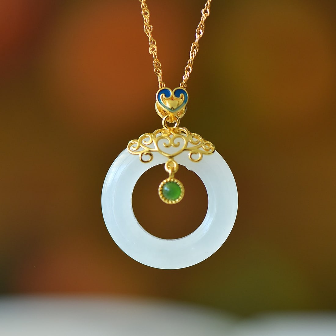 An Exquisite Sterling Silver Inlaid White Jade Necklace (1 of 5)