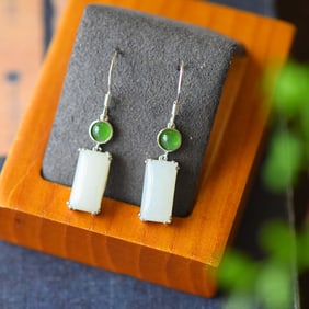 A Pair of Exquisite Sterling Silver Inlaid White Jade Earrings,Inlaid Jasper