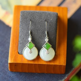 A Pair of Exquisite Sterling Silver Inlaid White Jade Earrings,Inlaid Jasper