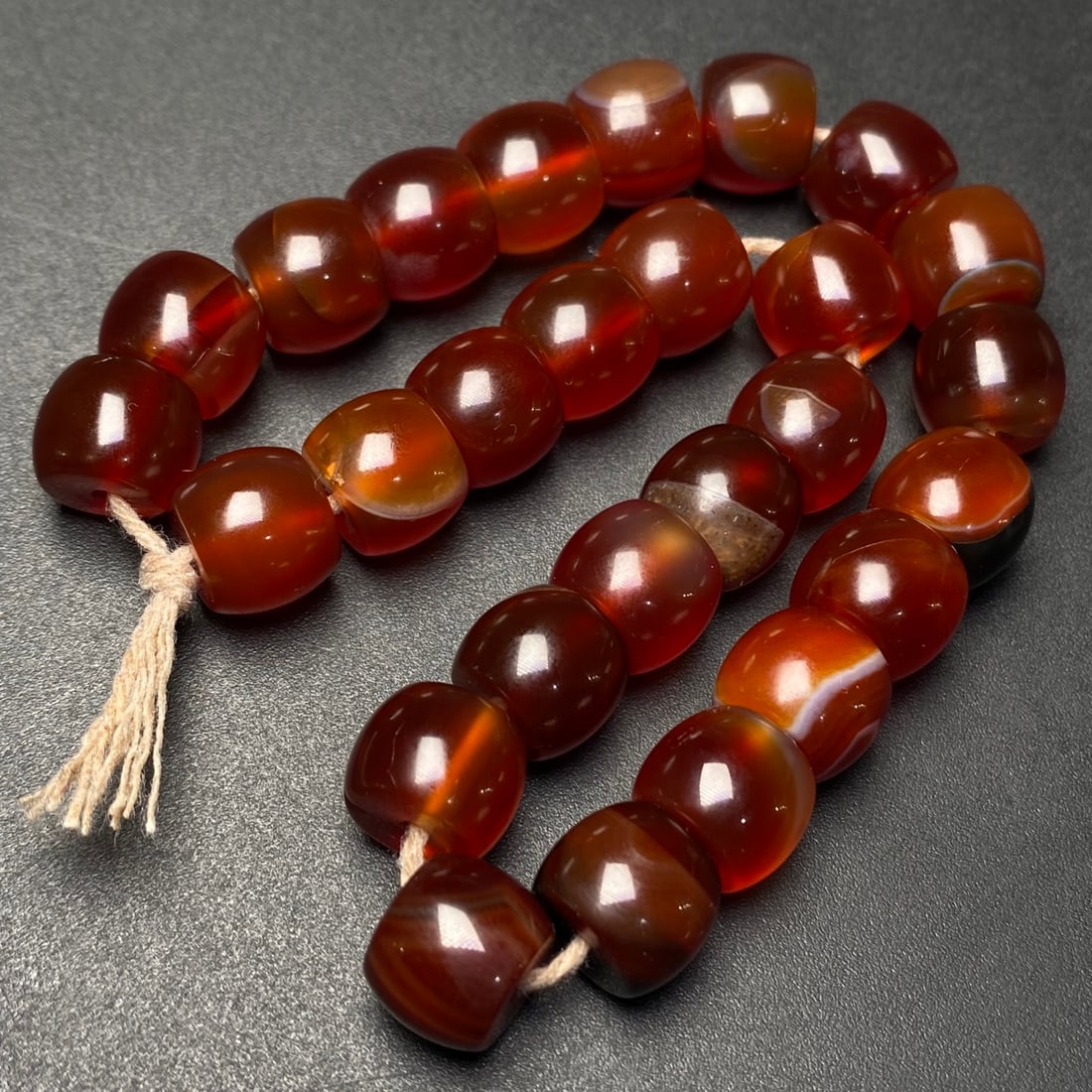 A Precious Agate Bracelets - 2