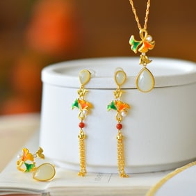 A Set of Fine Sterling Silver-Gold Plated Inlaid White Jade Jewelrys,Inlaid Pearl