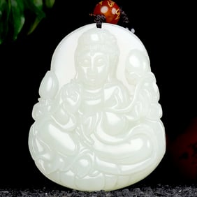 An Exquisite White Jade Statue of Avalokitesvara Pendant