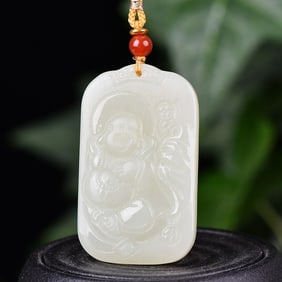 An Exquisite White Jade Statue of Maitreya Buddha Pendant