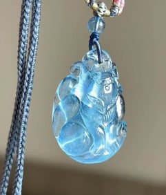 An Exquisite Aquamarine Auspicious Beast Necklace