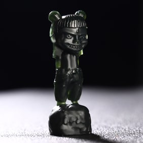 An Exquisite Cyan jade Figure Ornament