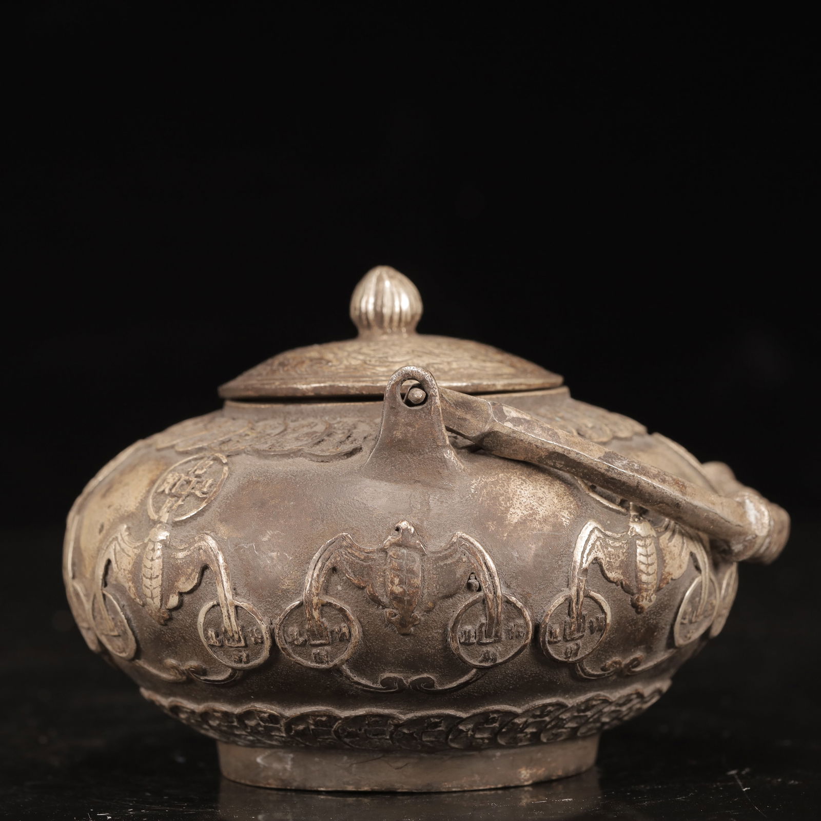 An Exquisite Silver-plated Copper Bats Pattern Ewer - 7