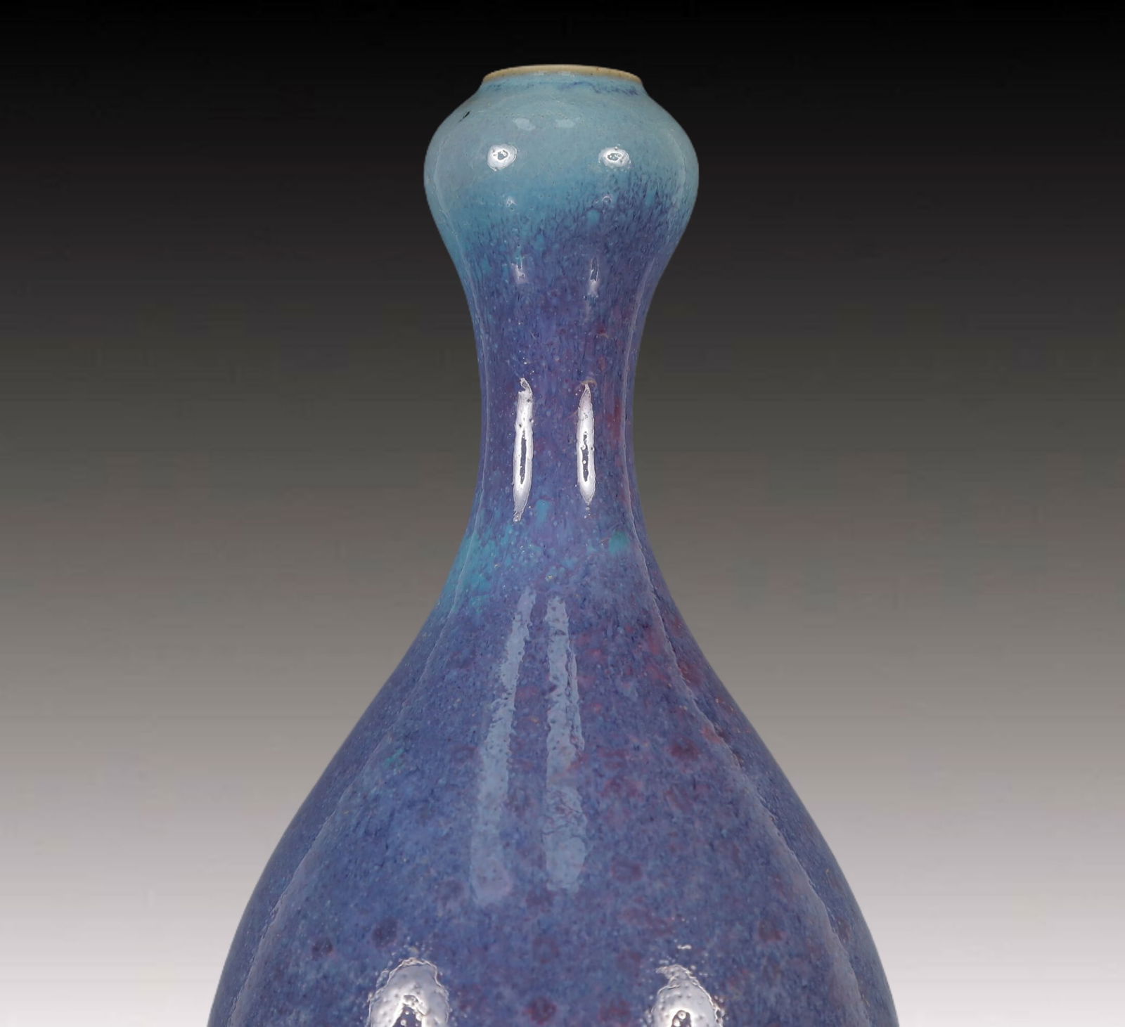 An Exquisite Jun yao Vase - 3
