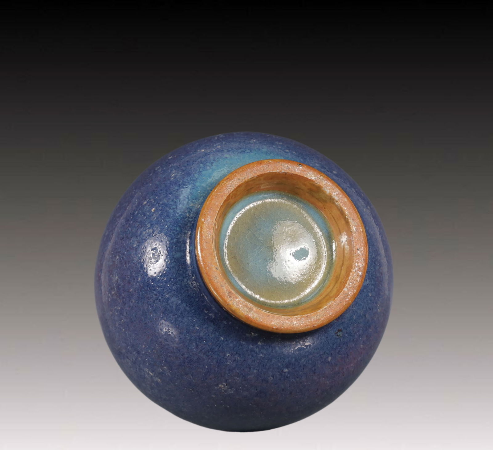 An Exquisite Jun yao Vase - 8