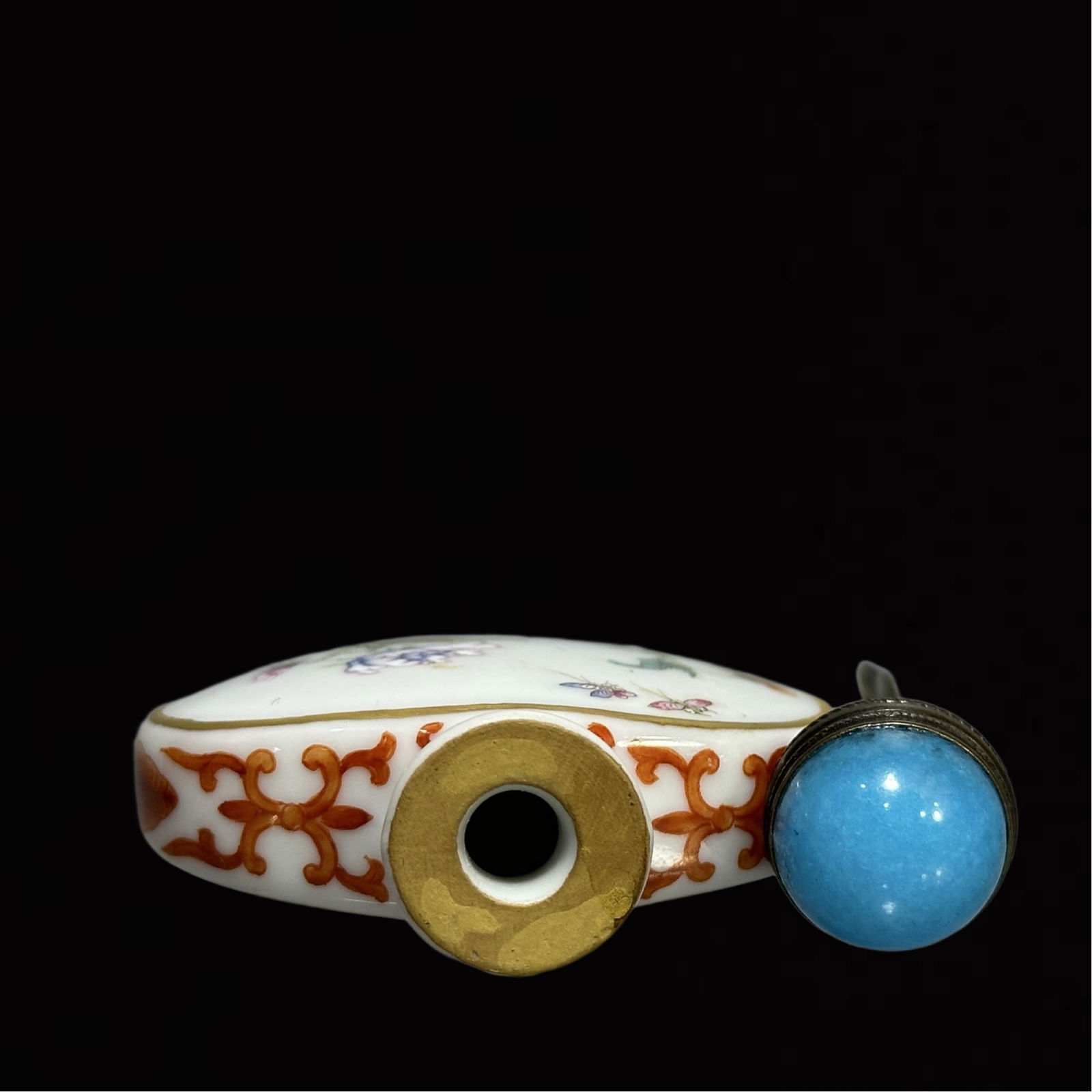 An Exquisite Enamel Flower Pattern Snuff Bottle - 2