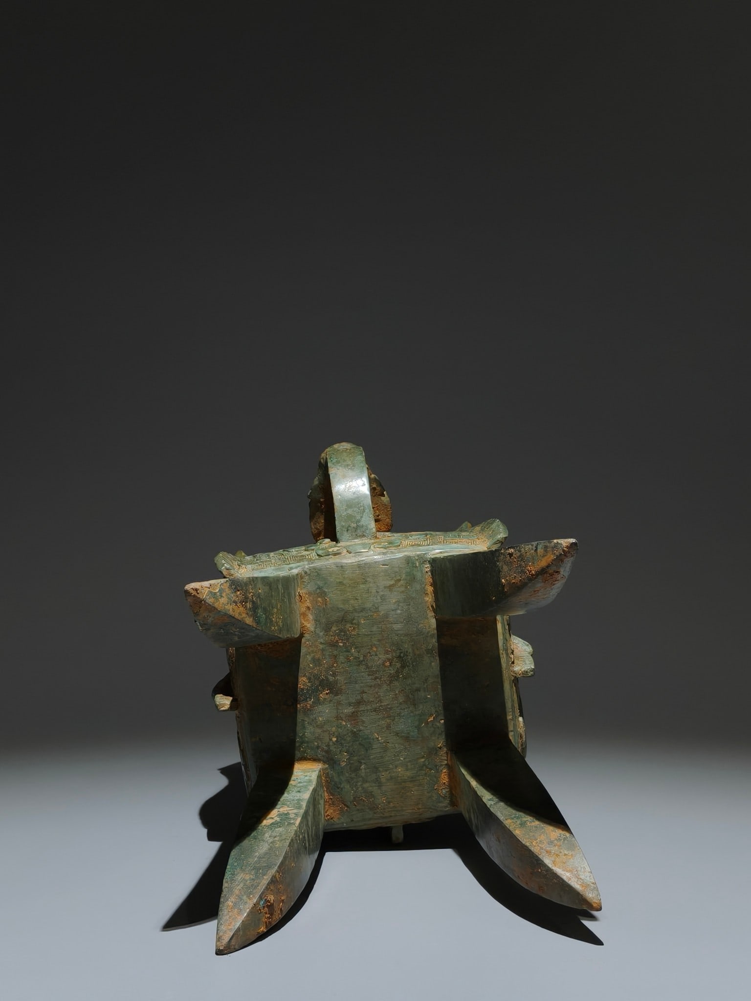 An Archaic Bronze Owl Pattern Libation Cup - 9