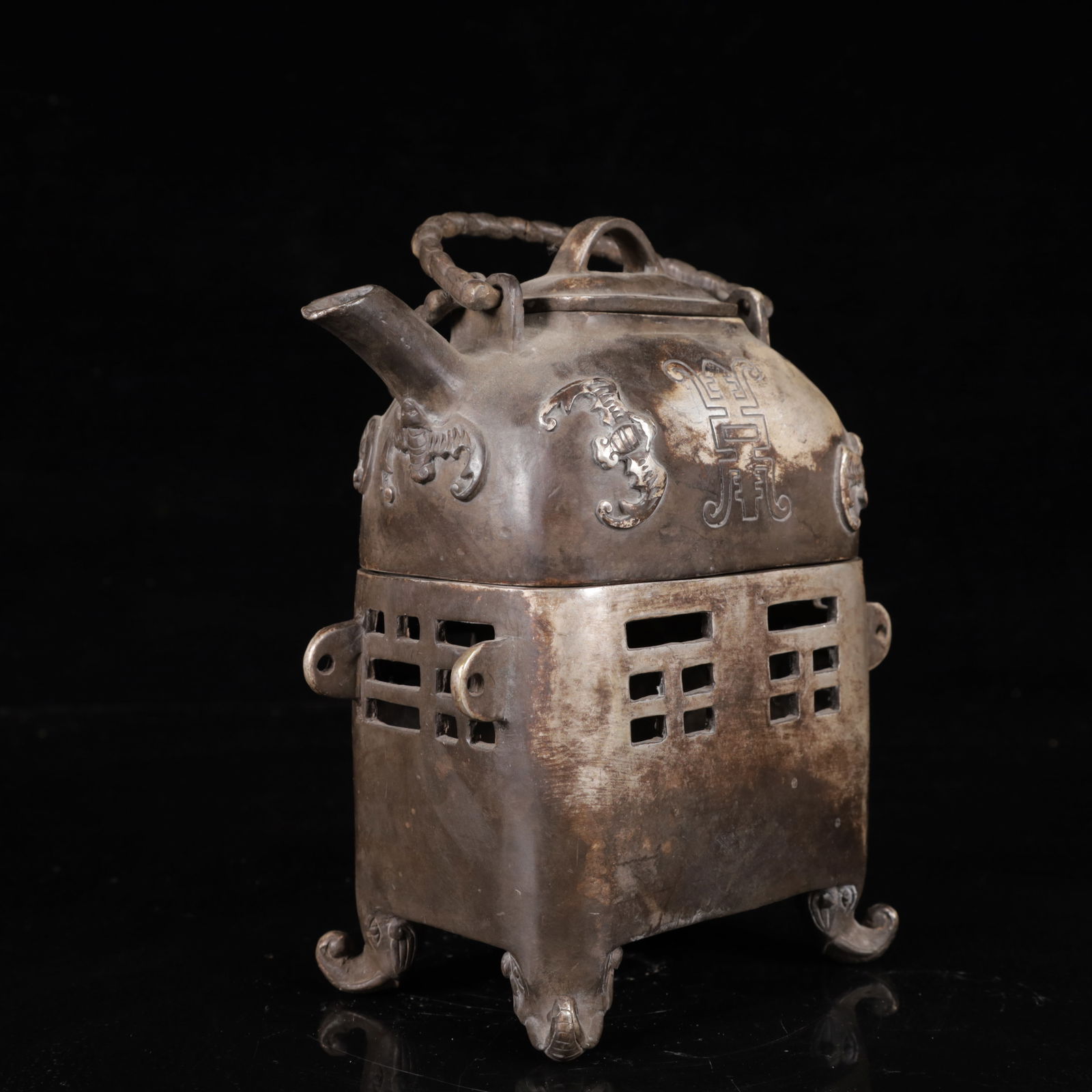 An Exquisite Silver Bats Pattern Censer - 6