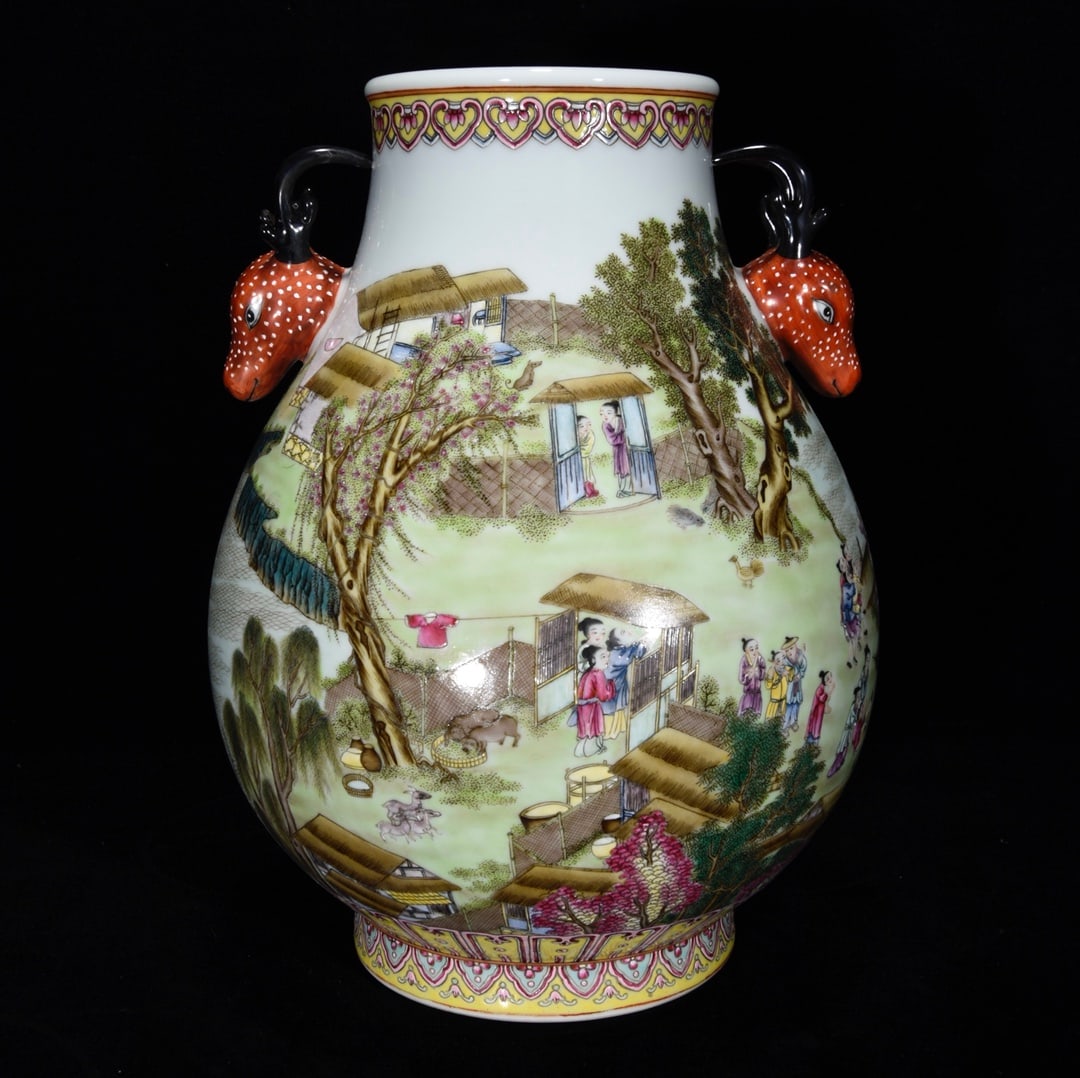 An Exquisite Famille-Rose Figure and Story Pattern Deer-Ears Vase (1 of 8)