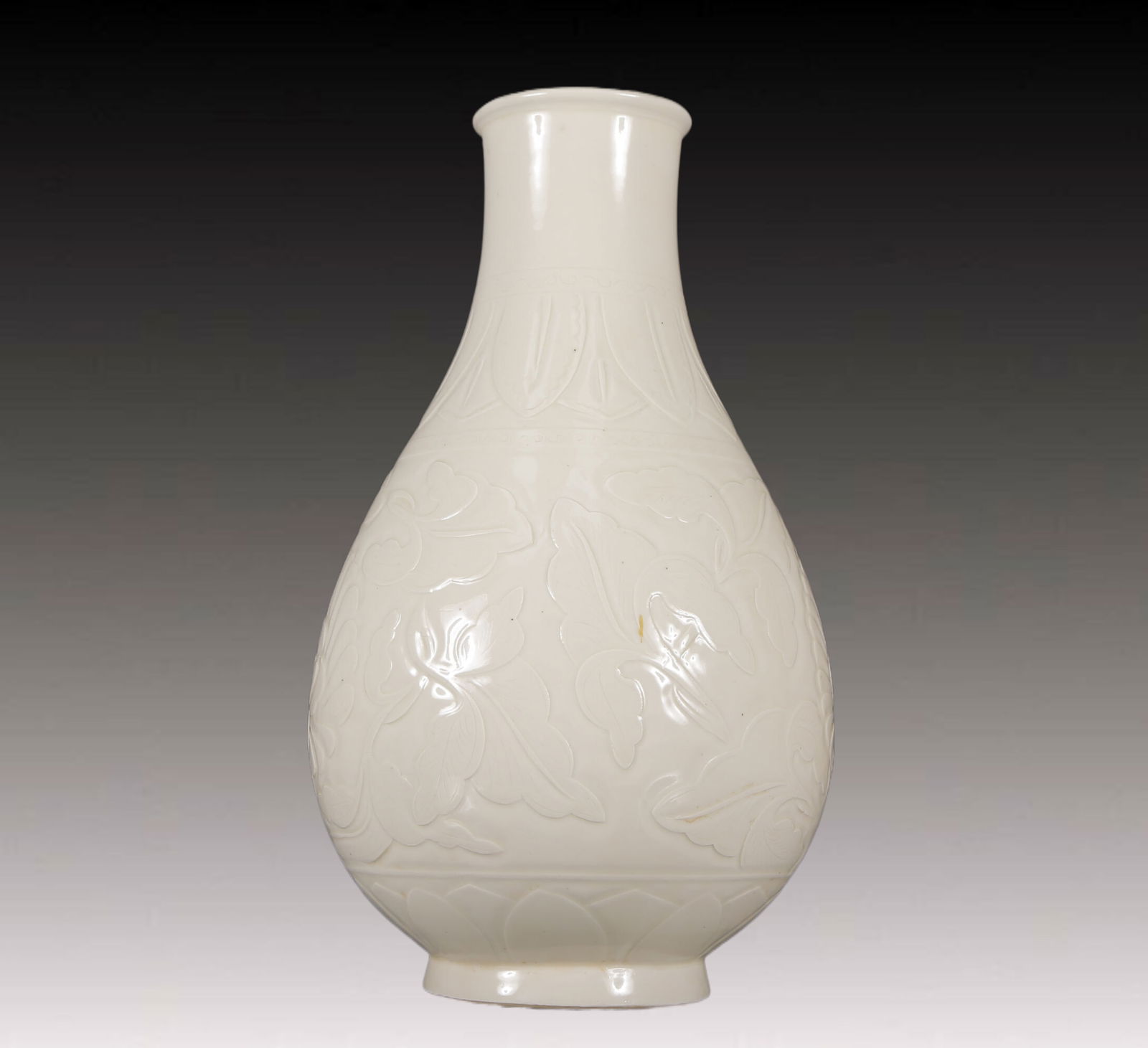 A Rare Ding yao Flower Pattern Vase - 5