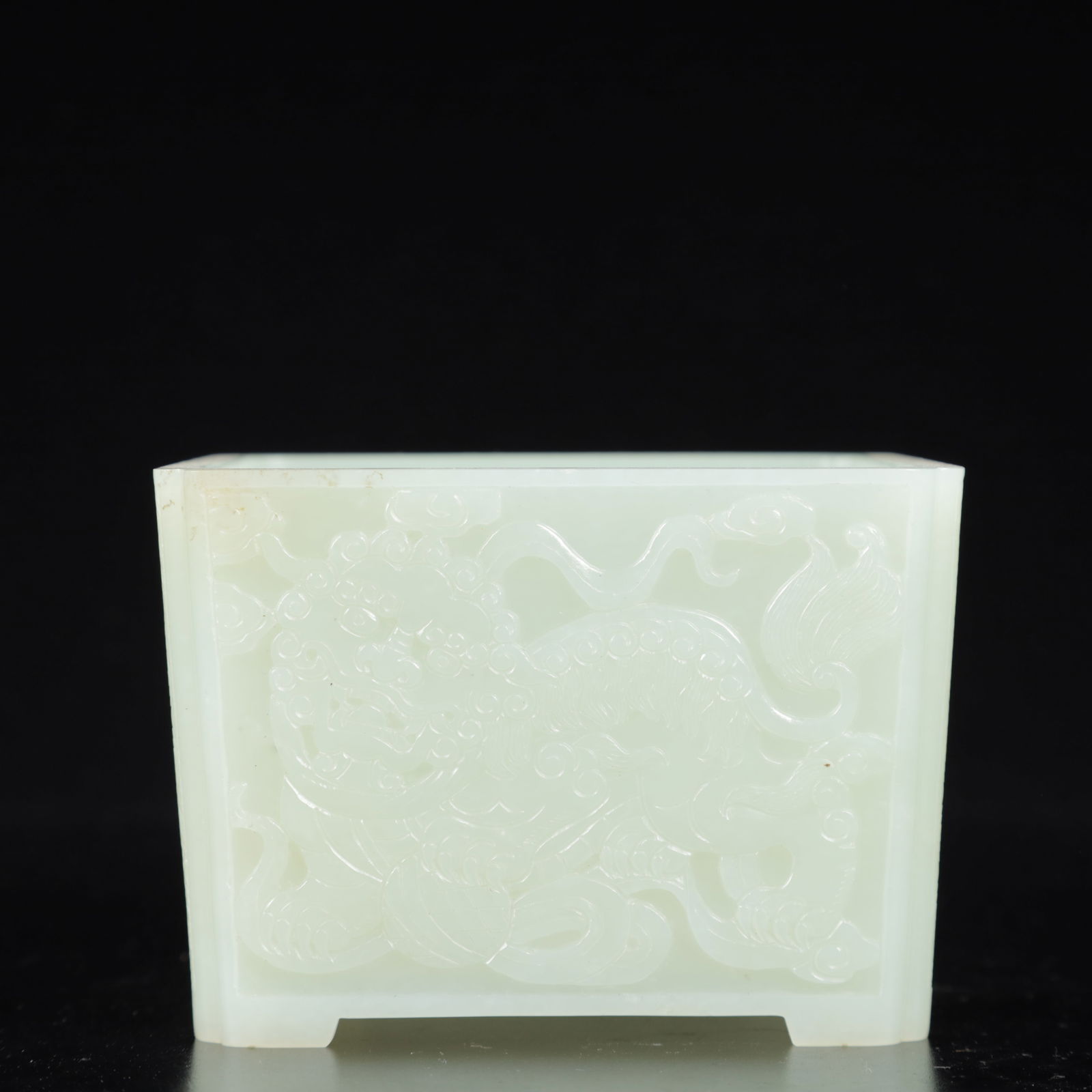 An Exquisite White Jade Auspicious Beast Pattern Jar - 3