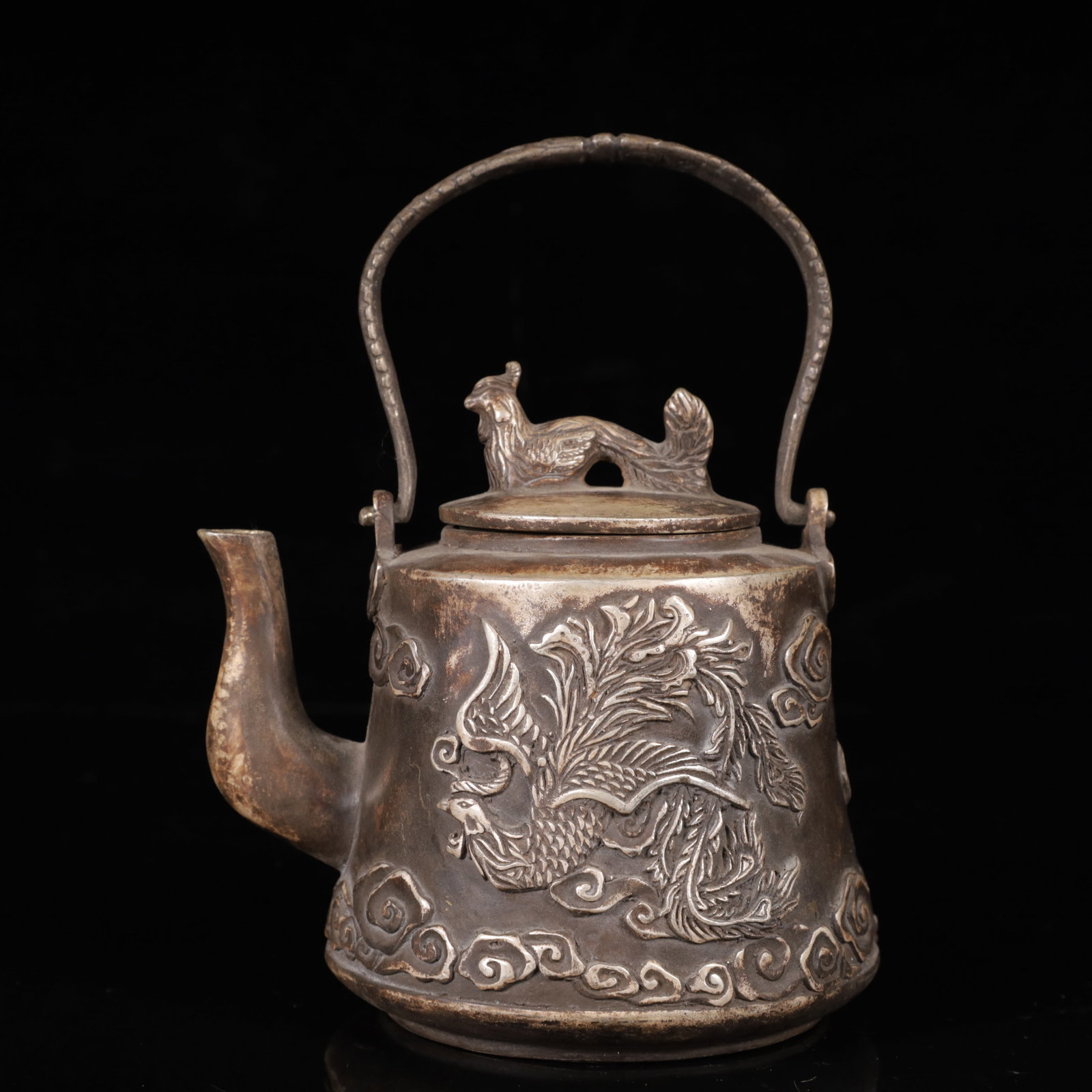 An Exquisite Silver Phoenix Pattern Ewer (1 of 13)