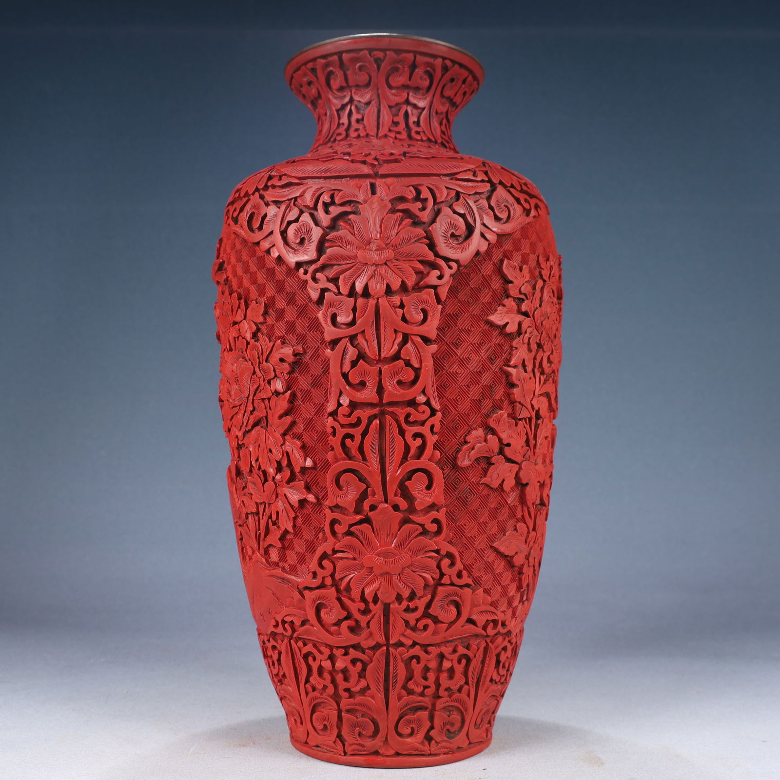 A Rare Carved Red Lacquer Flower and Bird Pattern Vase - 9