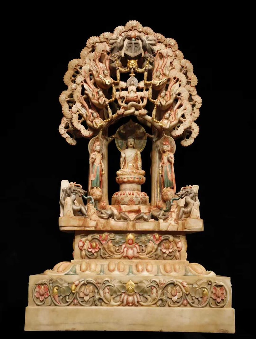 A Solemn Marble Painted Color Statue of Avalokitesvara Niche: A Solemn Marble Painted Color Statue of Avalokitesvara Niche,N.Qi,China,Size:54.3inx30.7inx25.2in 