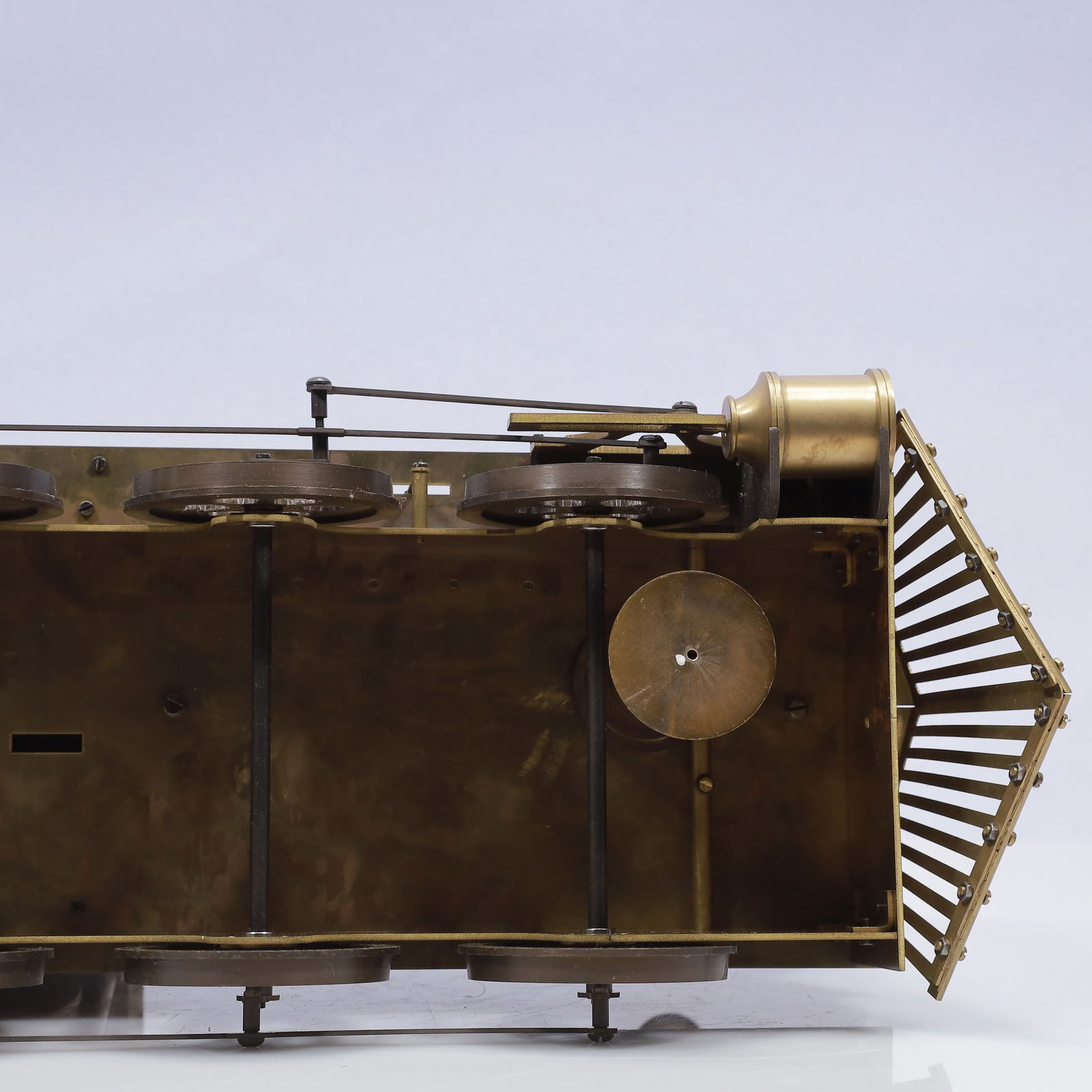 An Exquisite Copper Train Table Clock Ornament - 16