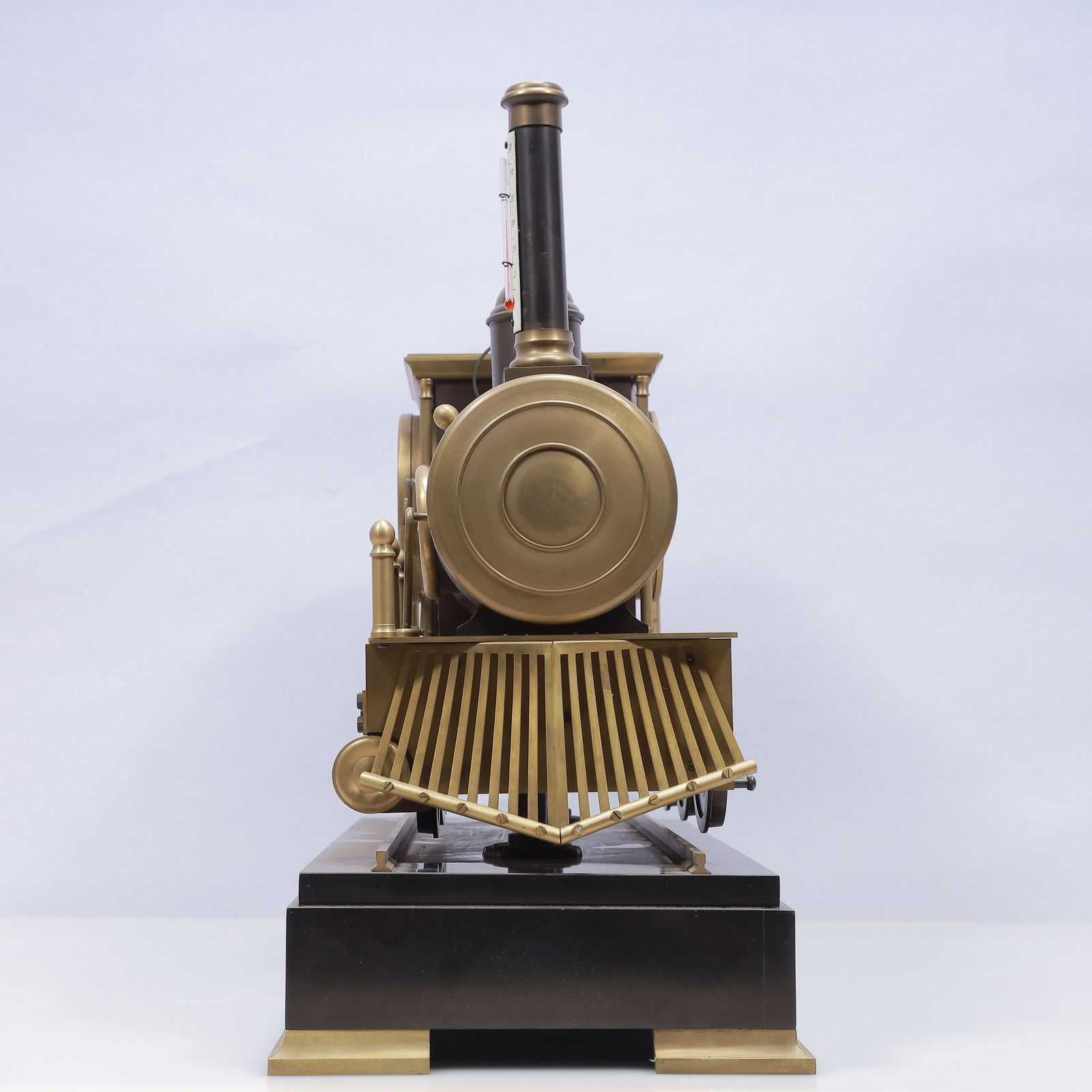 An Exquisite Copper Train Table Clock Ornament - 6