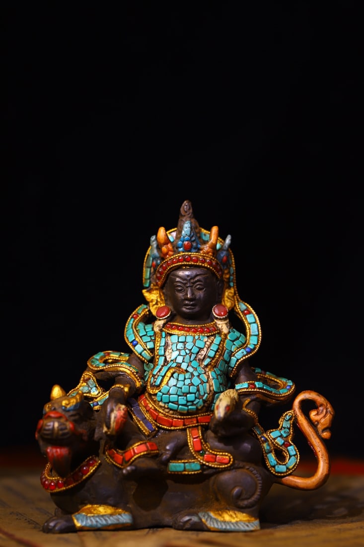 An Exquisite Bronze Cloisonne Inlaid Dzi Bead and Gems Statue of Mammon: An Exquisite Bronze Cloisonne Inlaid Dzi Bead and Gems Statue of Mammon,Qing Dynasty,China,Size:5.9inx5.1in,Weight:1260g 