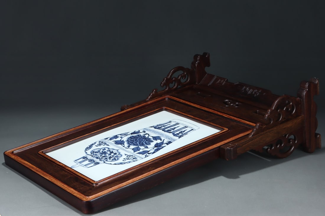 A Huge Blue and White Porcelain Pattern Table Screen - 8