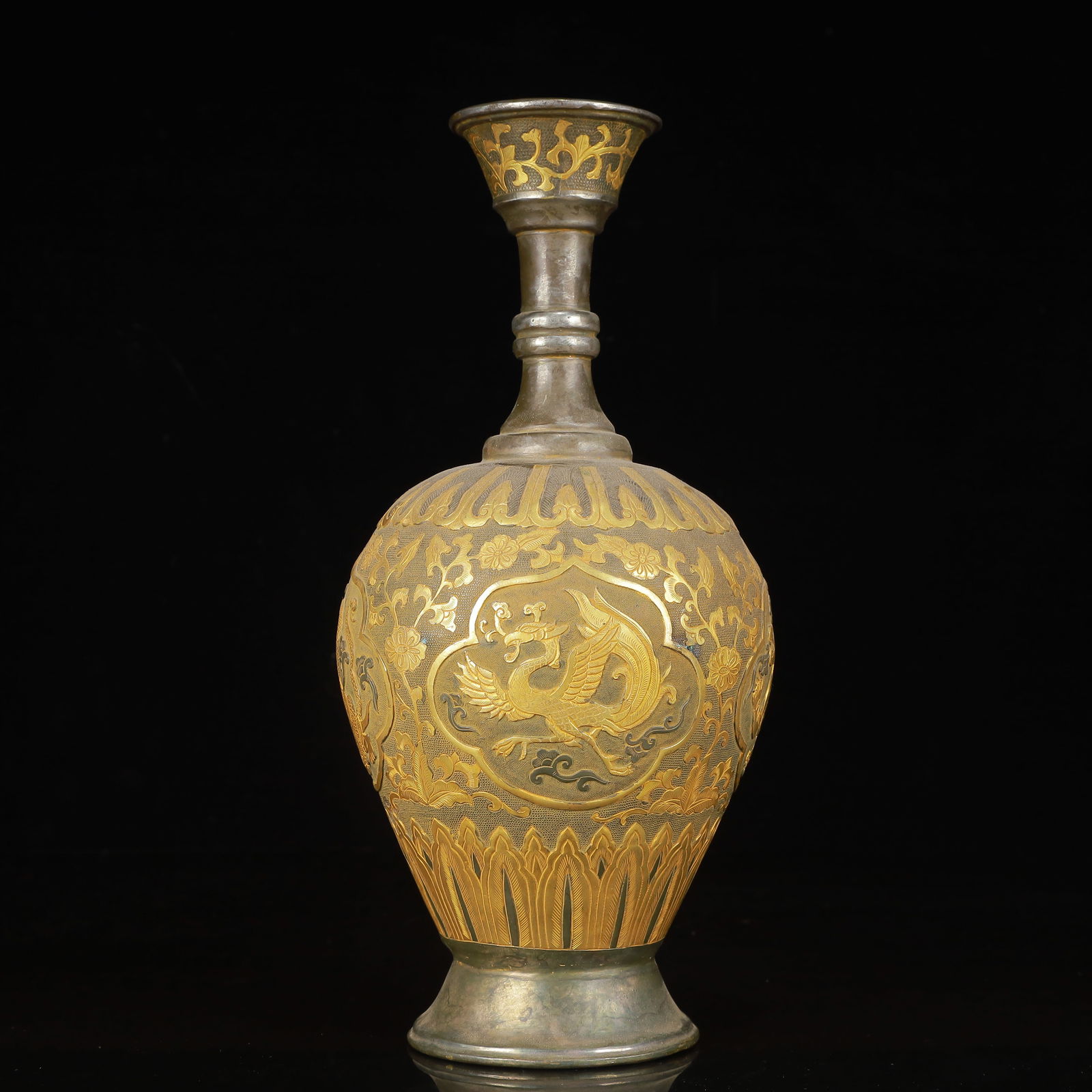 An Exquisite Gilt Silver Auspicious Beast Pattern Vase - 5