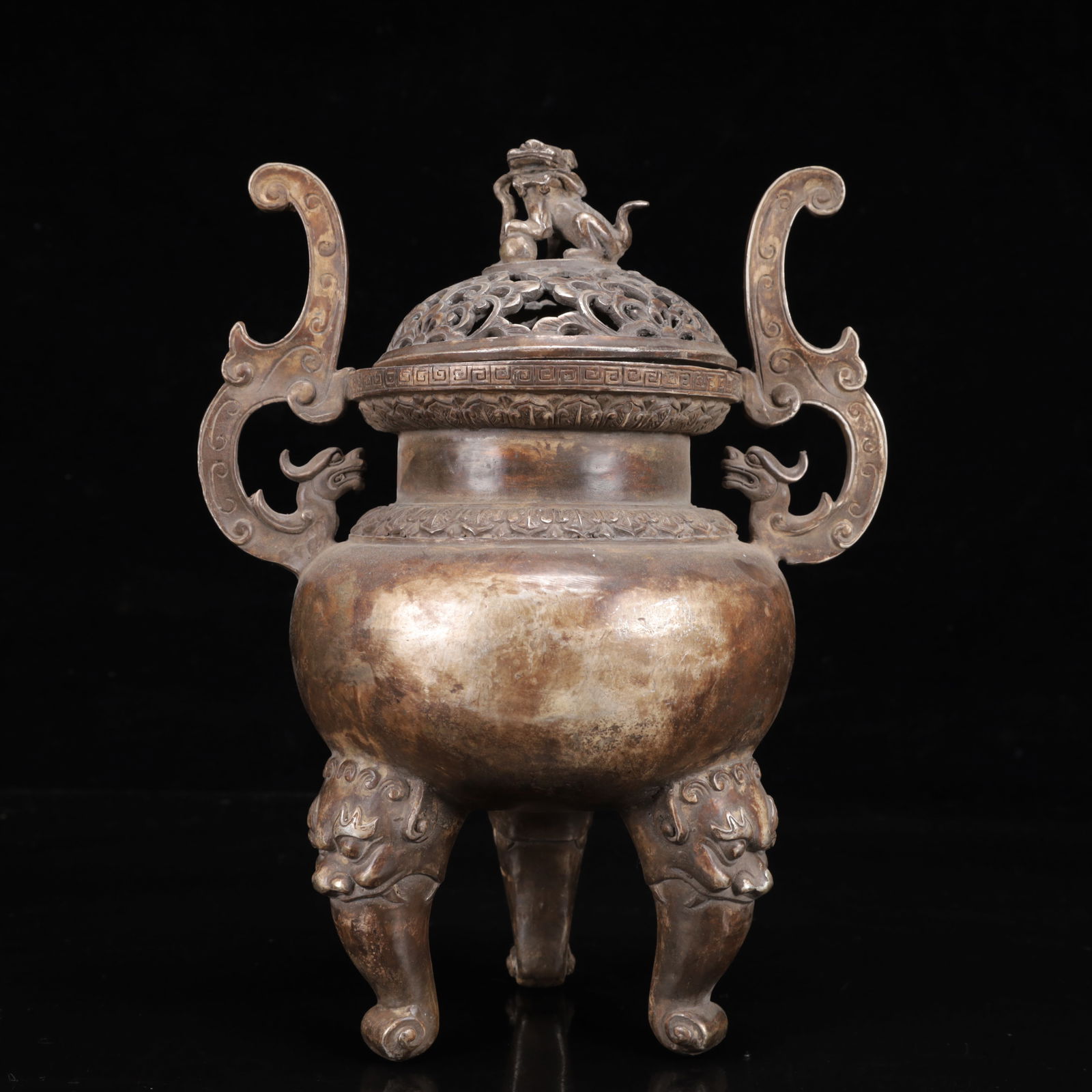 An Exquisite Silver Dragon-Ears and Beast-Ears Censer (1 of 14)