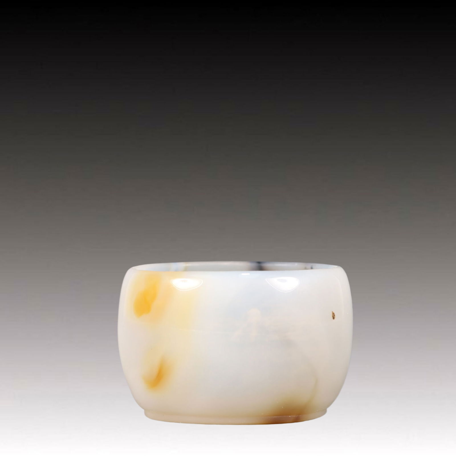An Exquisite Agate Ornament - 3